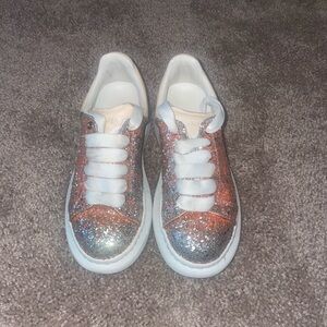 Alexander McQueen Glitter Shoes size 29✨